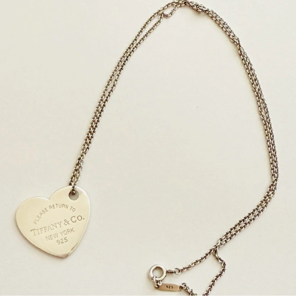 Tiffany & Co. Auth Return to Tiffany LRG Heart Tag Necklace w/box ✨ 18” EUC✨ - Picture 3 of 5